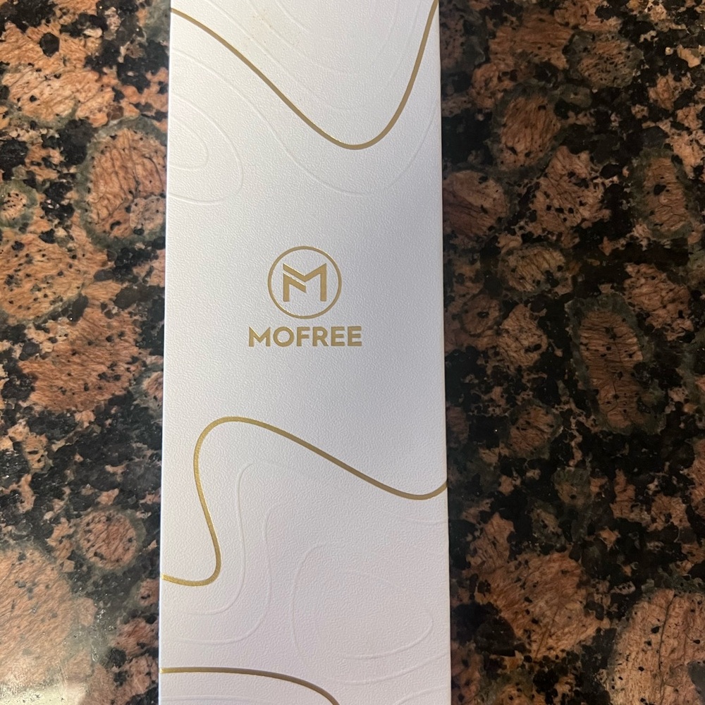 Stretchy Apple Watch band - Picture 7 of 9